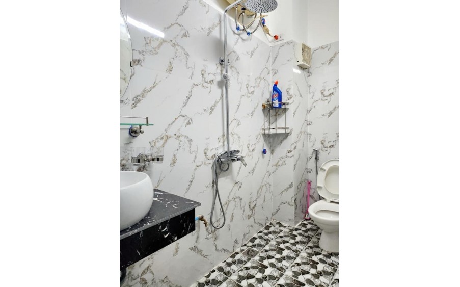 Cho thuê nhà mới ngõ Lãng Yên, Bạch Đằng, HBT. Gần nhà hàng Tiệc cưới Trống Đồng Lãng Yên